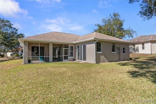 5648 W Hunters Ridge Circle, Lecanto, FL 34461