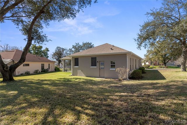 5648 W Hunters Ridge Circle, Lecanto, FL 34461