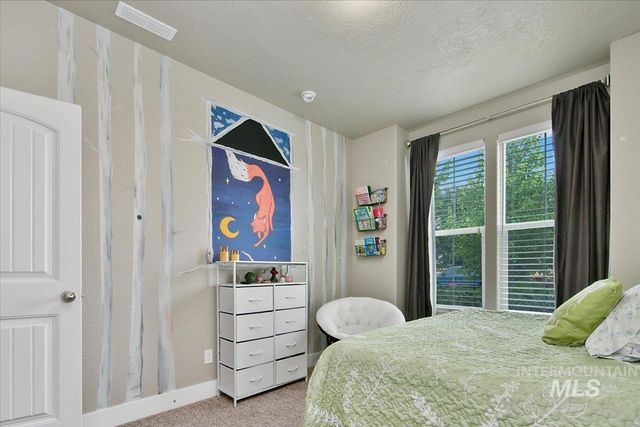 5360 W Grand Rapids St, Meridian, ID 83646