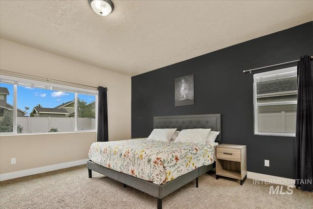 5360 W Grand Rapids St, Meridian, ID 83646