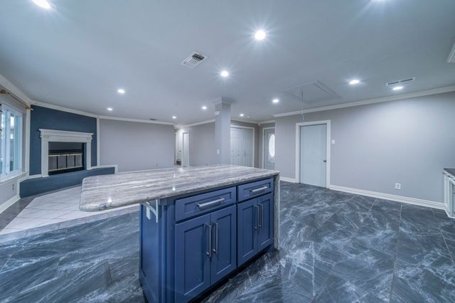 1825 Emerald Drive, Irving, TX 75060