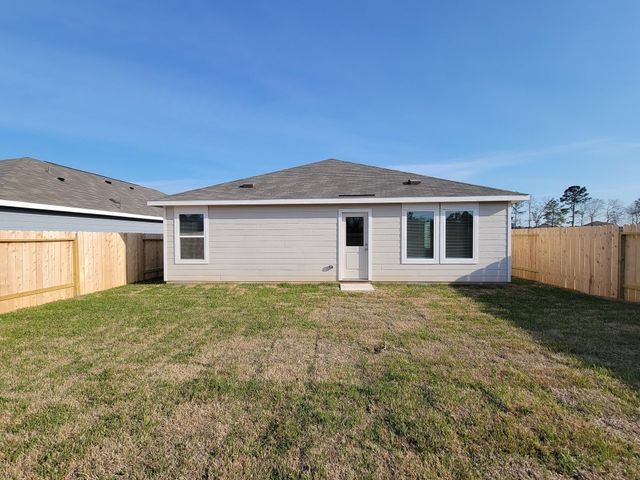 15671 Plum Brook Drive, Conroe, TX 77303