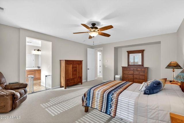 5774 S SETON Avenue, Gilbert, AZ 85298