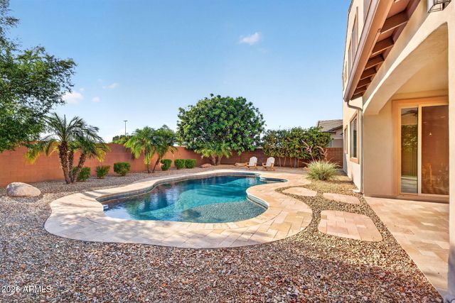5774 S SETON Avenue, Gilbert, AZ 85298