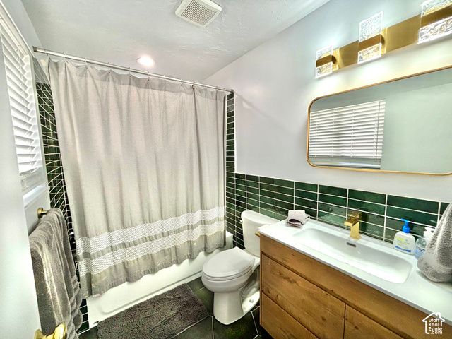 995 E SAGEHILL DR, Millcreek, UT 84124