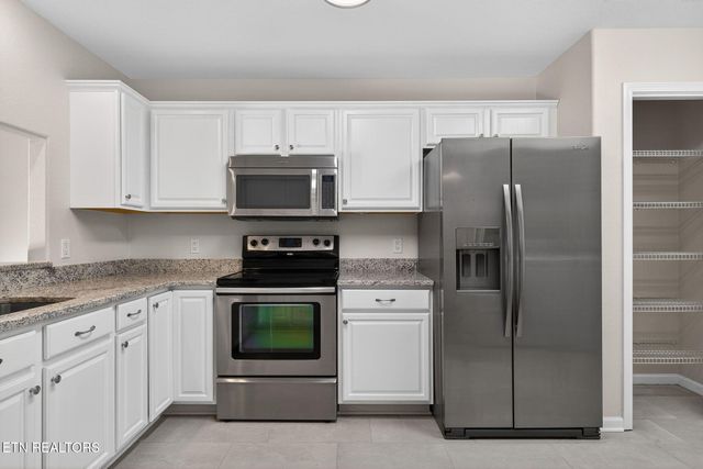 315 Lake Catherine Circle, Crossville, TN 38558