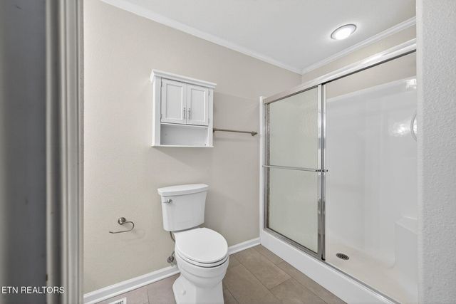 315 Lake Catherine Circle, Crossville, TN 38558