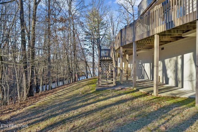 315 Lake Catherine Circle, Crossville, TN 38558