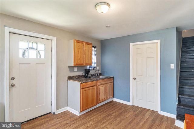 82 POND RD, Charles Town, WV 25414