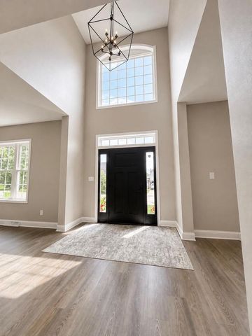 W130S9737 Jimmy Demaret DRIVE, Muskego, WI 53150
