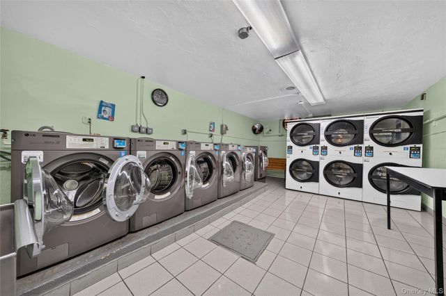 175-45 88th Avenue 6F, Jamaica, NY 11432