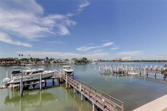 176 BRIGHTWATER DRIVE 2, Clearwater, FL 33767