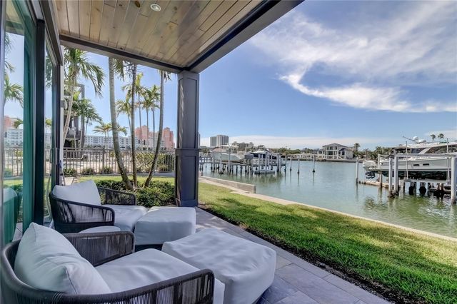 176 BRIGHTWATER DRIVE 2, Clearwater, FL 33767