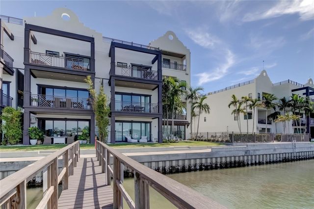 176 BRIGHTWATER DRIVE 2, Clearwater, FL 33767
