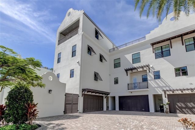 176 BRIGHTWATER DRIVE 2, Clearwater, FL 33767