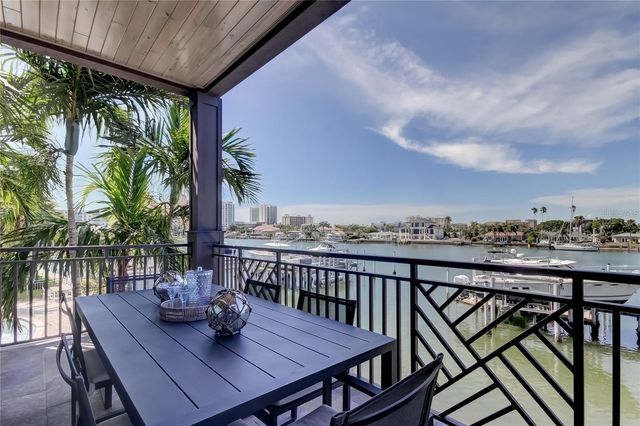 176 BRIGHTWATER DRIVE 2, Clearwater, FL 33767