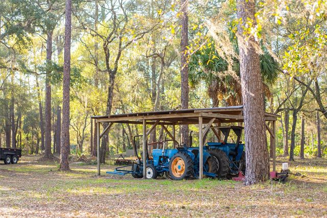 8600 NE 147TH AVENUE ROAD, Silver Springs, FL 34488