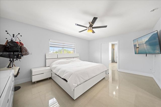 15341 SW 36th St, Miami, FL 33185