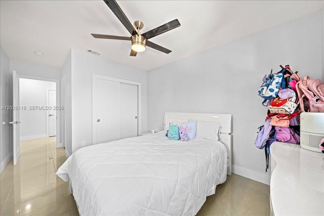 15341 SW 36th St, Miami, FL 33185