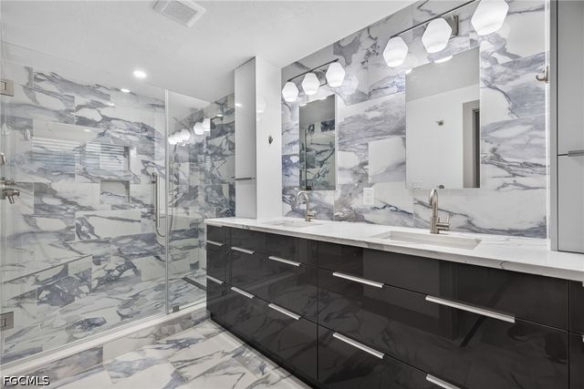 701 Santa Margerita LN, Punta Gorda, FL 33950