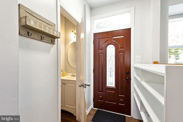 9525 CLOCKTOWER LN, Columbia, MD 21046