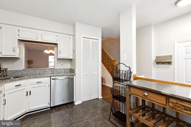 9525 CLOCKTOWER LN, Columbia, MD 21046