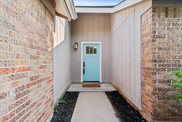 1400 Lance WAY, Austin, TX 78758
