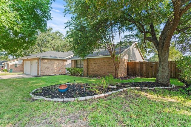 1400 Lance WAY, Austin, TX 78758