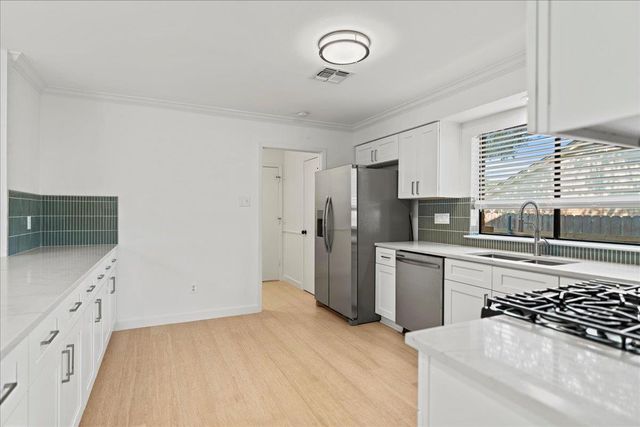1400 Lance WAY, Austin, TX 78758