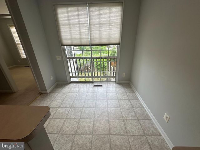 45760 SMOKETREE TER, Sterling, VA 20166
