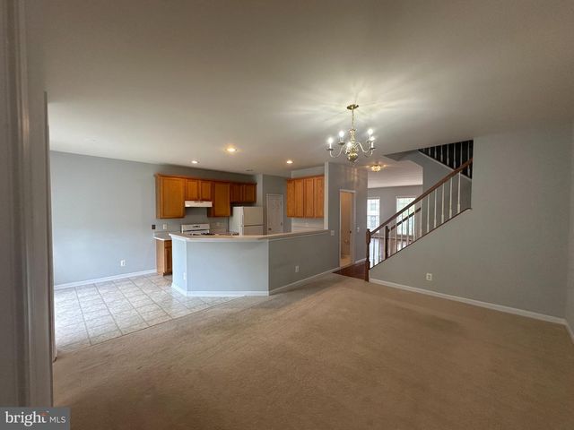 45760 SMOKETREE TER, Sterling, VA 20166