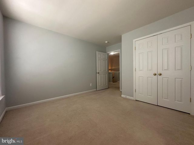 45760 SMOKETREE TER, Sterling, VA 20166