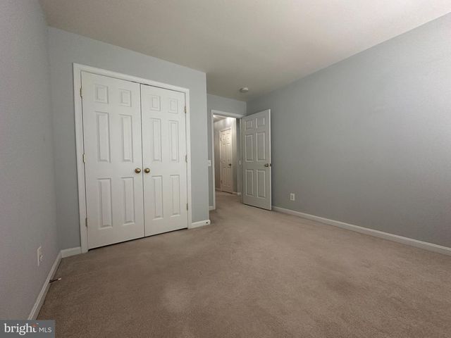 45760 SMOKETREE TER, Sterling, VA 20166
