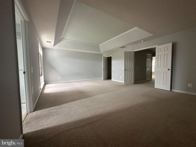 45760 SMOKETREE TER, Sterling, VA 20166