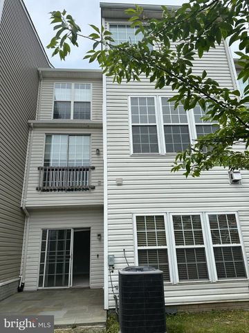 45760 SMOKETREE TER, Sterling, VA 20166