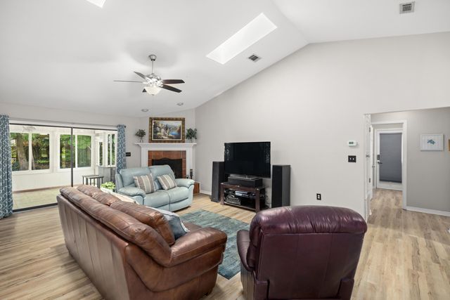 314 Ruckel Drive, Niceville, FL 32578