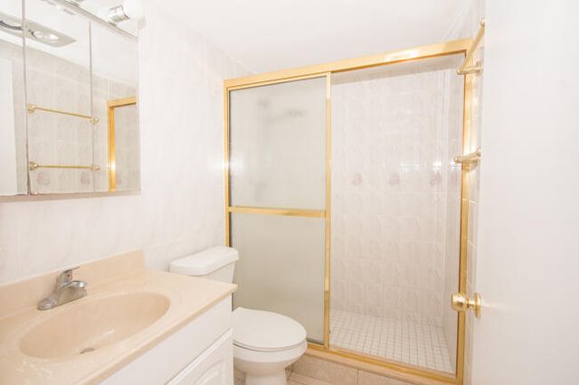 3575 S Ocean Boulevard 408, South Palm Beach, FL 33480