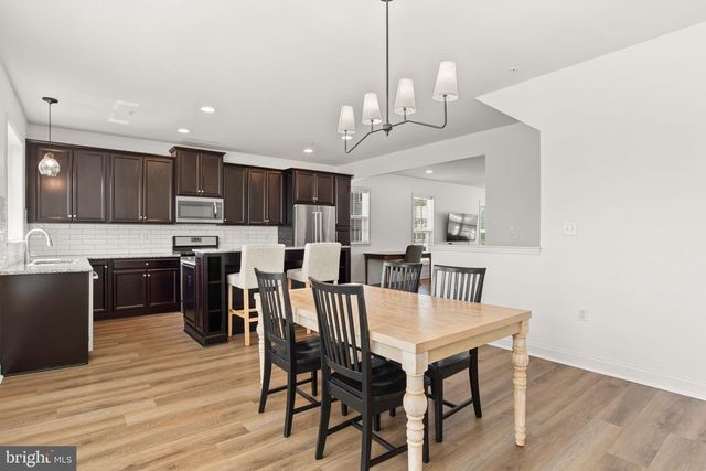 541 FAWN LN, Hummelstown, PA 17036