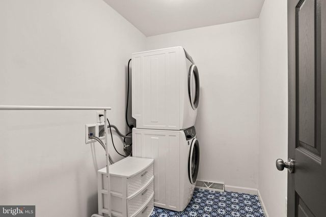 541 FAWN LN, Hummelstown, PA 17036