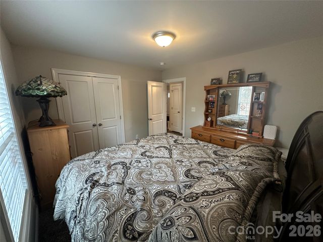 192 Crestwood Loop, Taylorsville, NC 28681