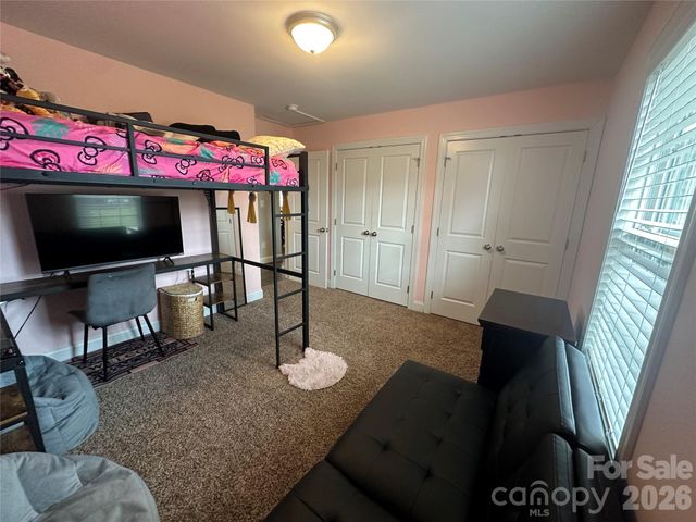 192 Crestwood Loop, Taylorsville, NC 28681