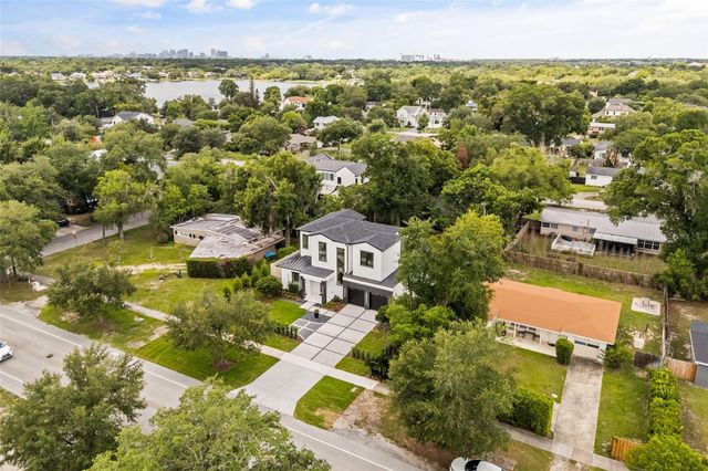 525 S LAKEMONT AVENUE, Winter Park, FL 32792
