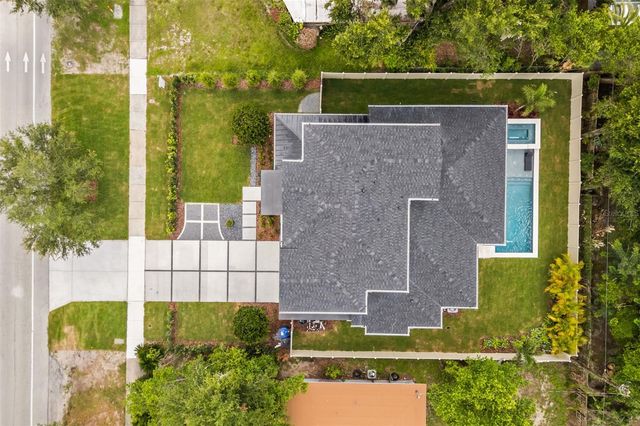 525 S LAKEMONT AVENUE, Winter Park, FL 32792