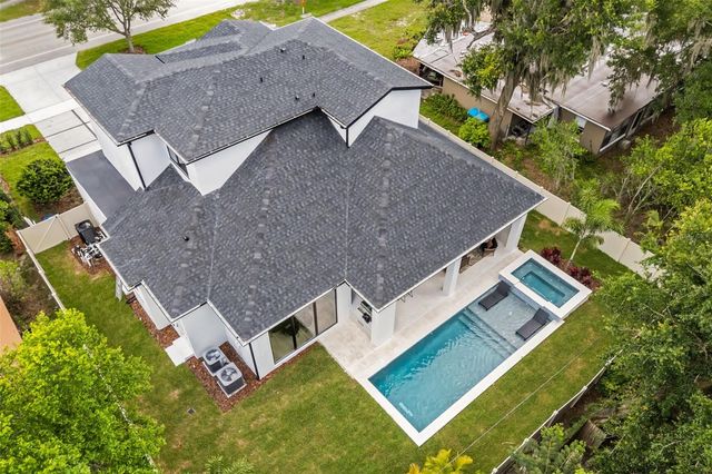 525 S LAKEMONT AVENUE, Winter Park, FL 32792