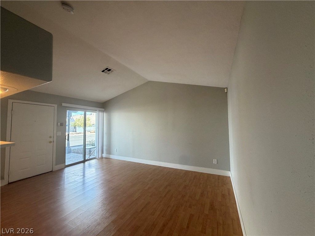 5355 Angler Circle 104, Las Vegas, NV 89122 — photo 5