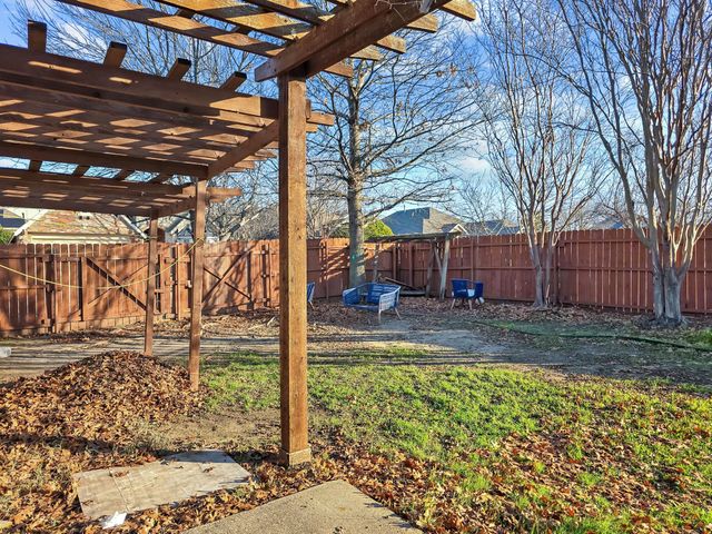 8001 Twin Oaks Drive, Mckinney, TX 75070