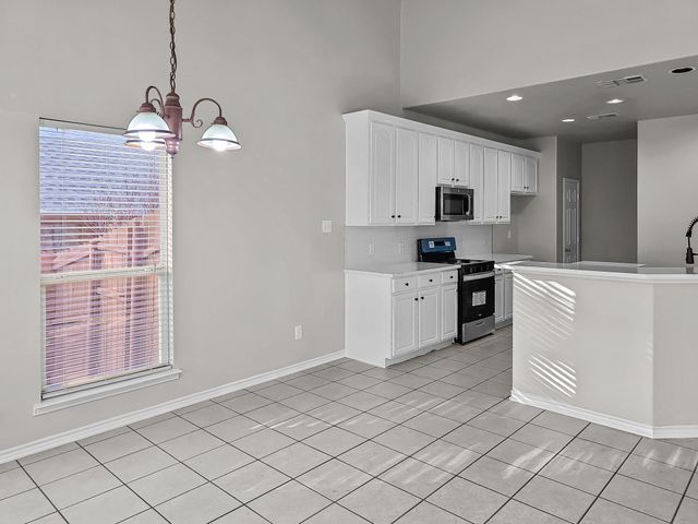 8001 Twin Oaks Drive, Mckinney, TX 75070