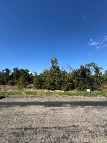 400 Wind Pump Alley, Weatherford, TX 76085
