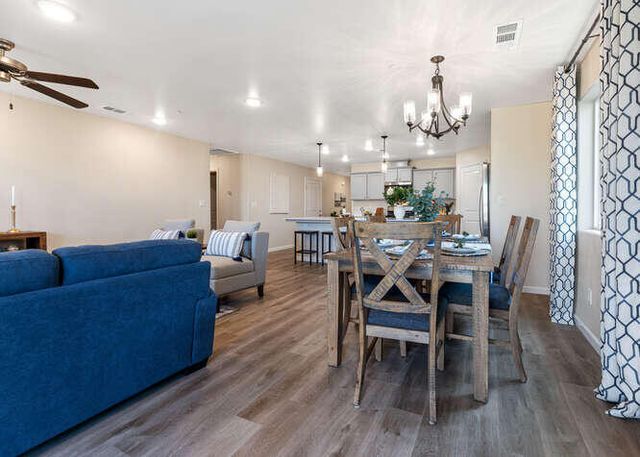 7031 W Wren Avenue, Visalia, CA 93291