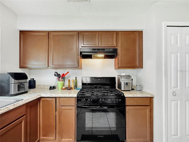 3012 SUMMER HOUSE DRIVE, Valrico, FL 33594